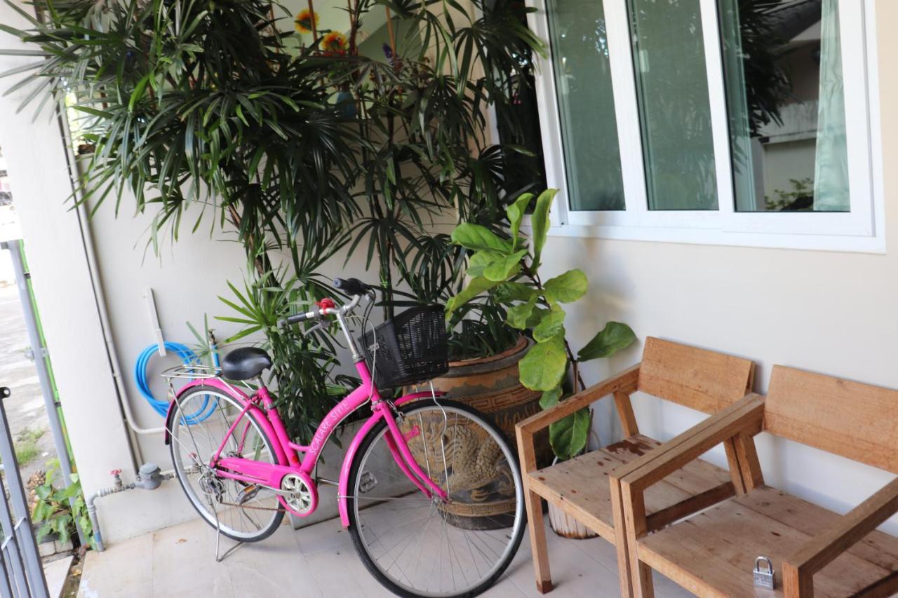8Th House @ Center Of Chiangmai Old Town Apartment Chiang Mai Ngoại thất bức ảnh