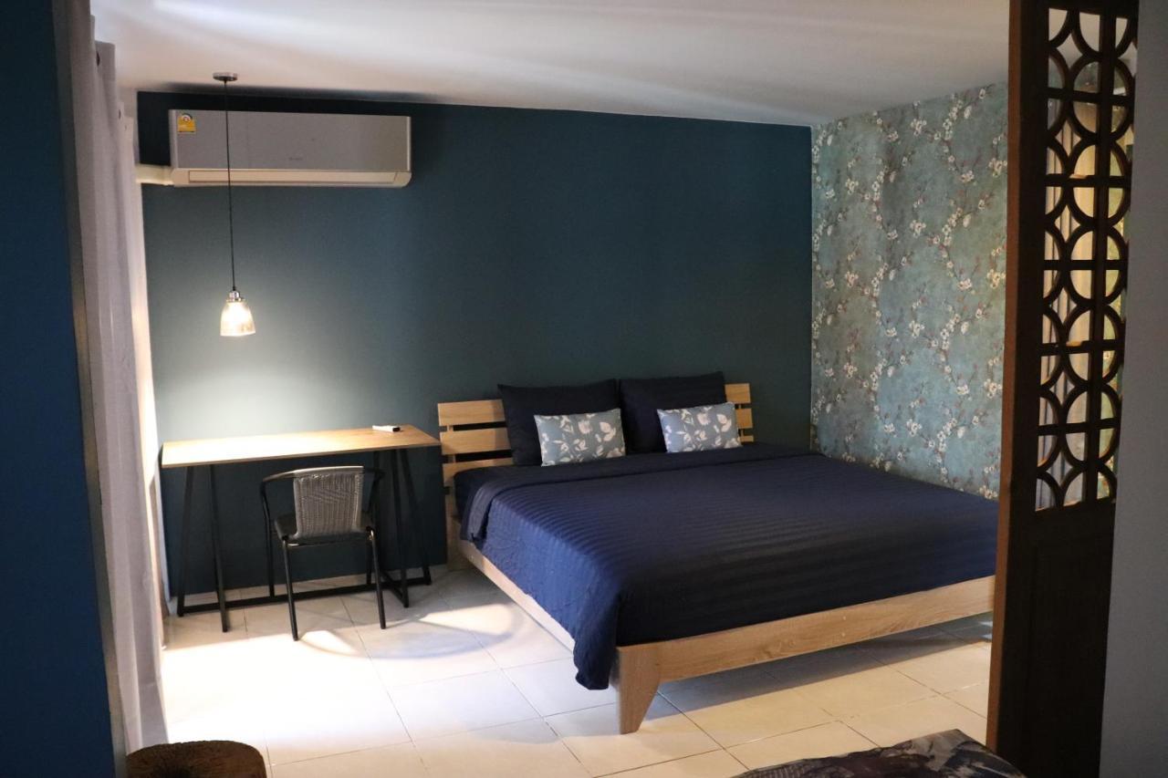 8Th House @ Center Of Chiangmai Old Town Apartment Chiang Mai Ngoại thất bức ảnh