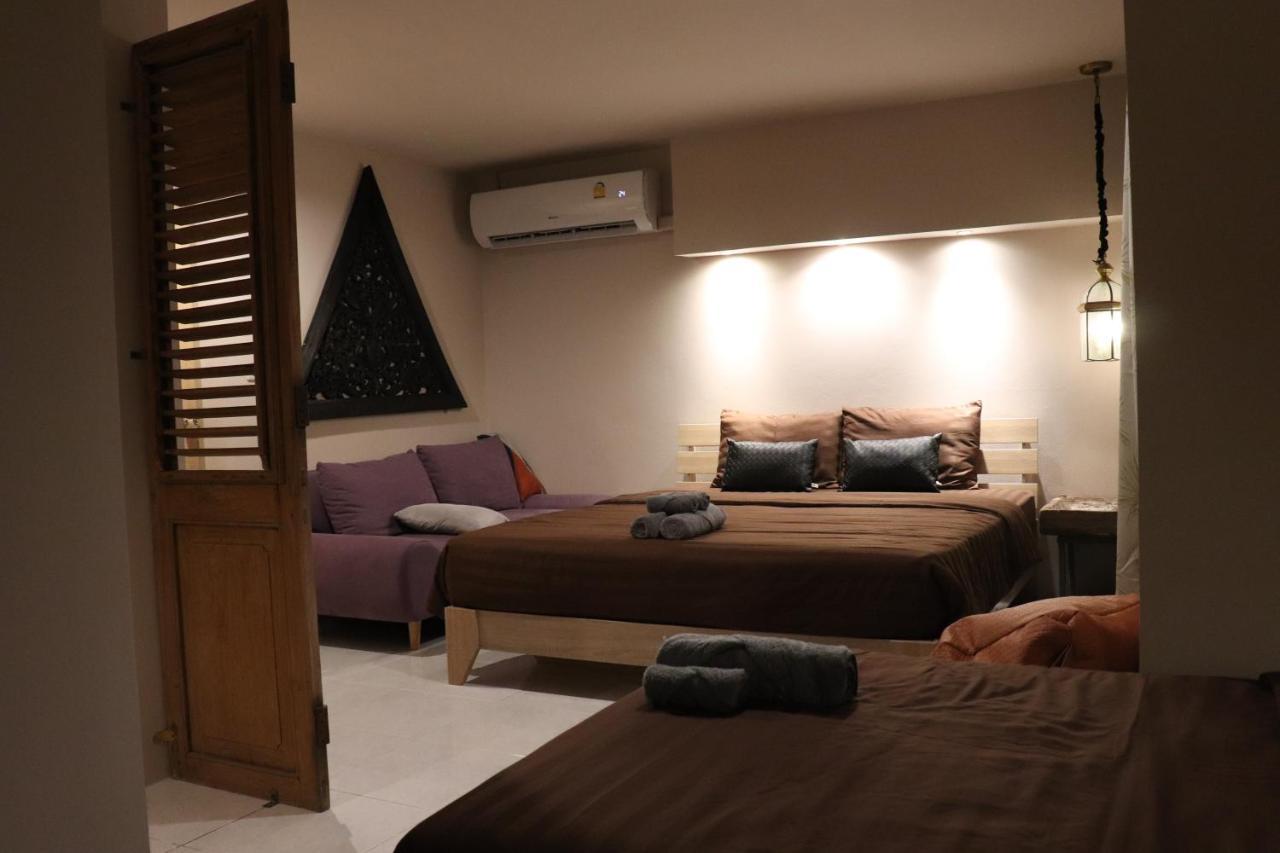 8Th House @ Center Of Chiangmai Old Town Apartment Chiang Mai Ngoại thất bức ảnh