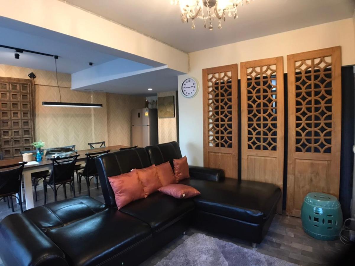 8Th House @ Center Of Chiangmai Old Town Apartment Chiang Mai Ngoại thất bức ảnh