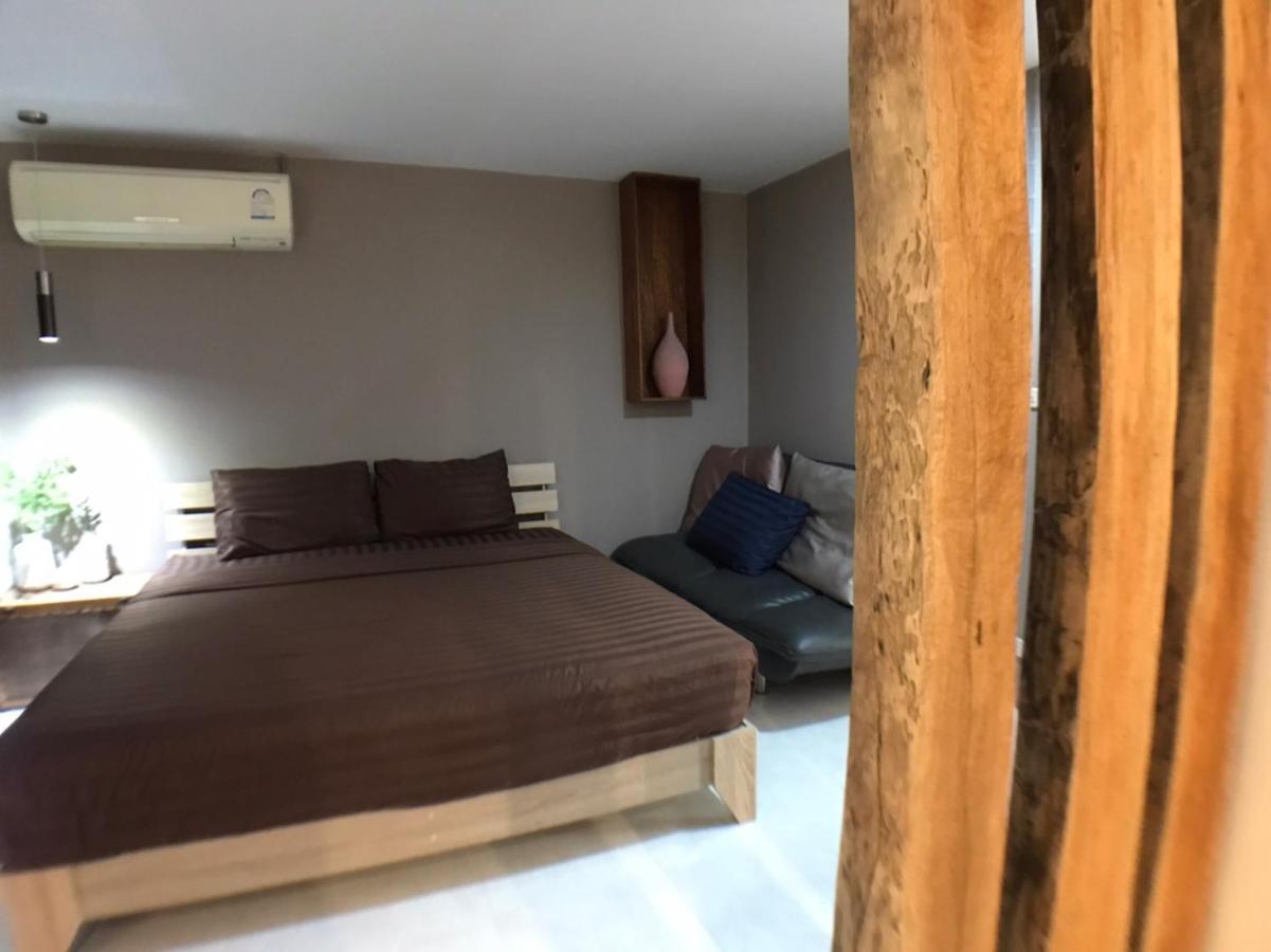 8Th House @ Center Of Chiangmai Old Town Apartment Chiang Mai Ngoại thất bức ảnh
