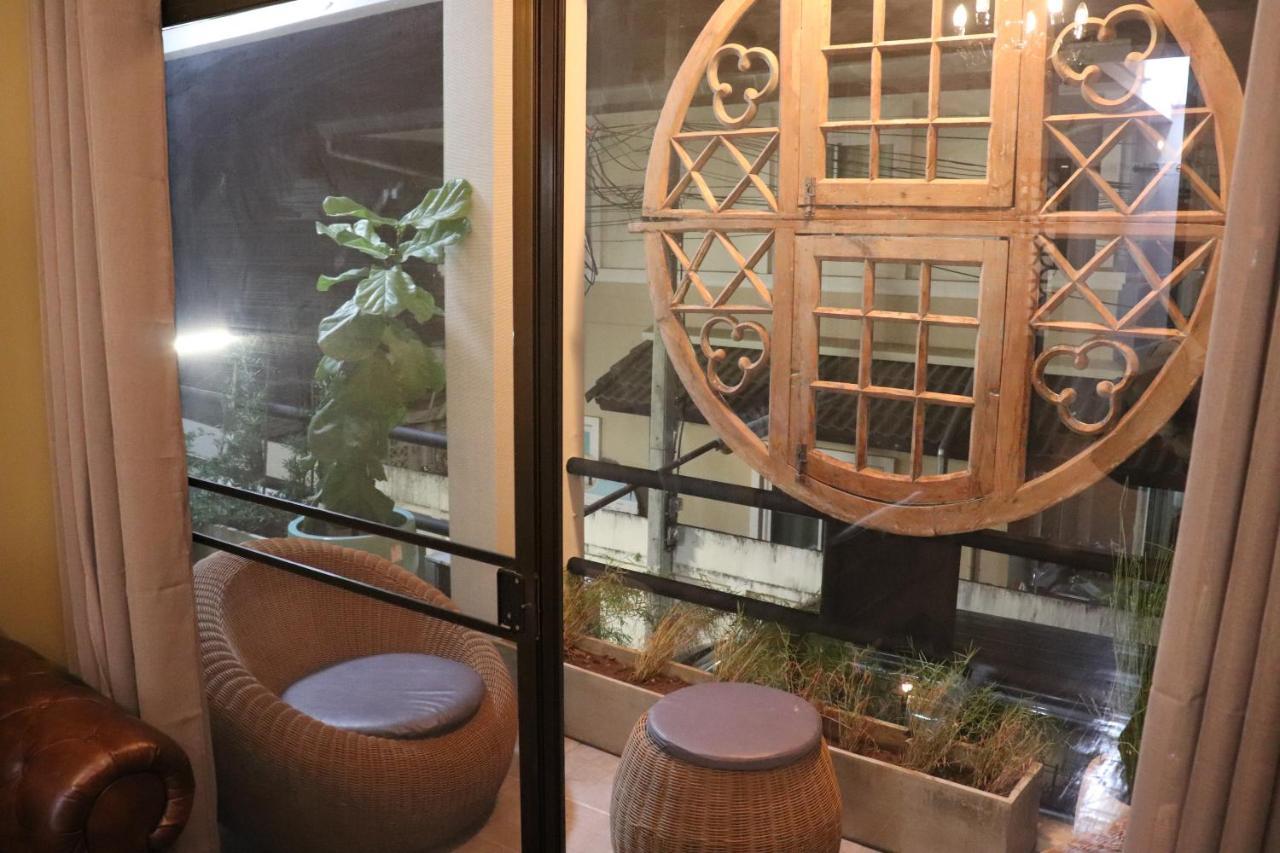8Th House @ Center Of Chiangmai Old Town Apartment Chiang Mai Ngoại thất bức ảnh