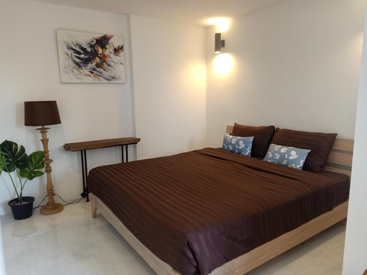 8Th House @ Center Of Chiangmai Old Town Apartment Chiang Mai Ngoại thất bức ảnh