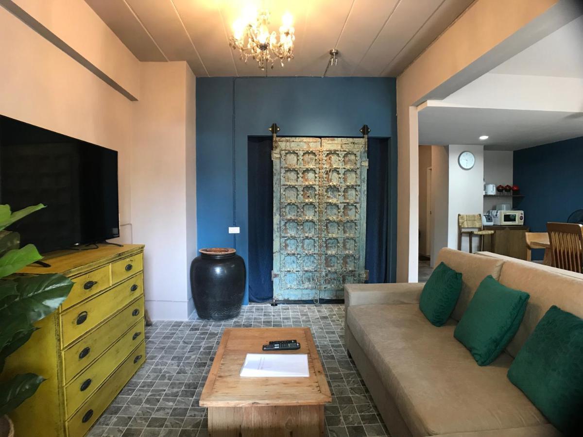 8Th House @ Center Of Chiangmai Old Town Apartment Chiang Mai Ngoại thất bức ảnh